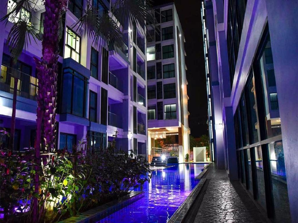 Двух-Комнатная Квартира В Кондоминимуме "Tropikal Garden" Pattaya Dış mekan fotoğraf